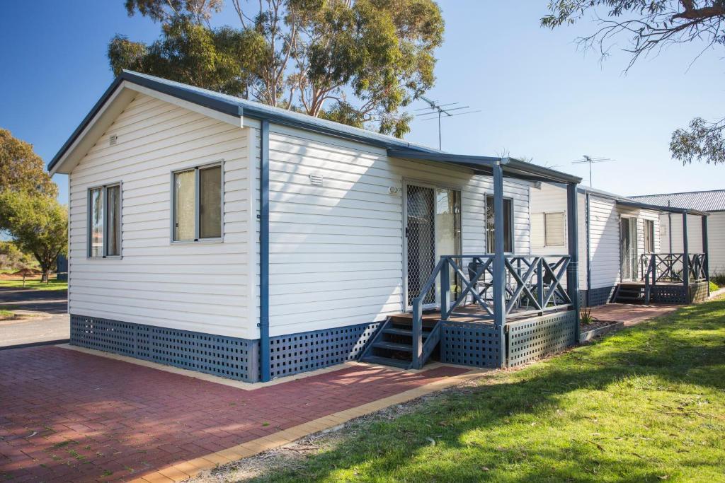 Discovery Parks - Bunbury Hotel Room photo